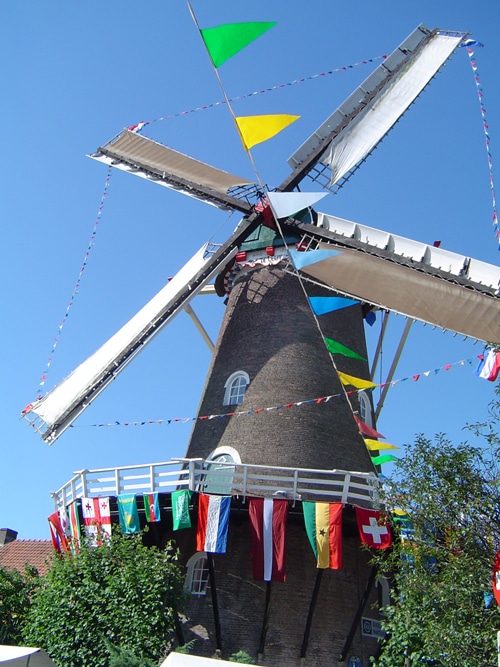 Bijenkorf present op Molenmarkt Wageningen